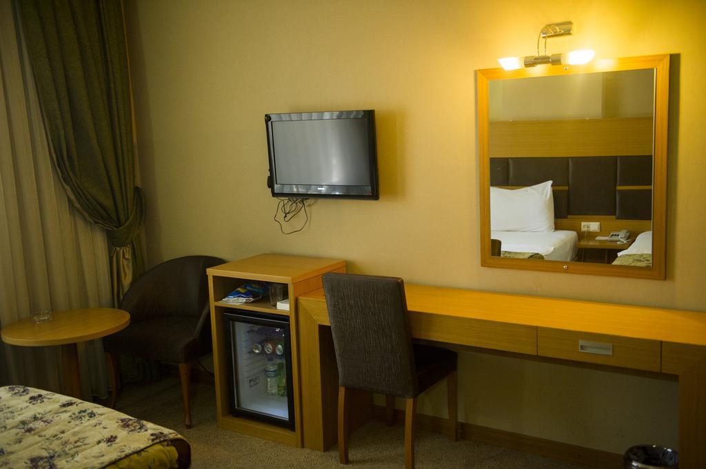 Pinar Elite Hotel Adana Rom bilde