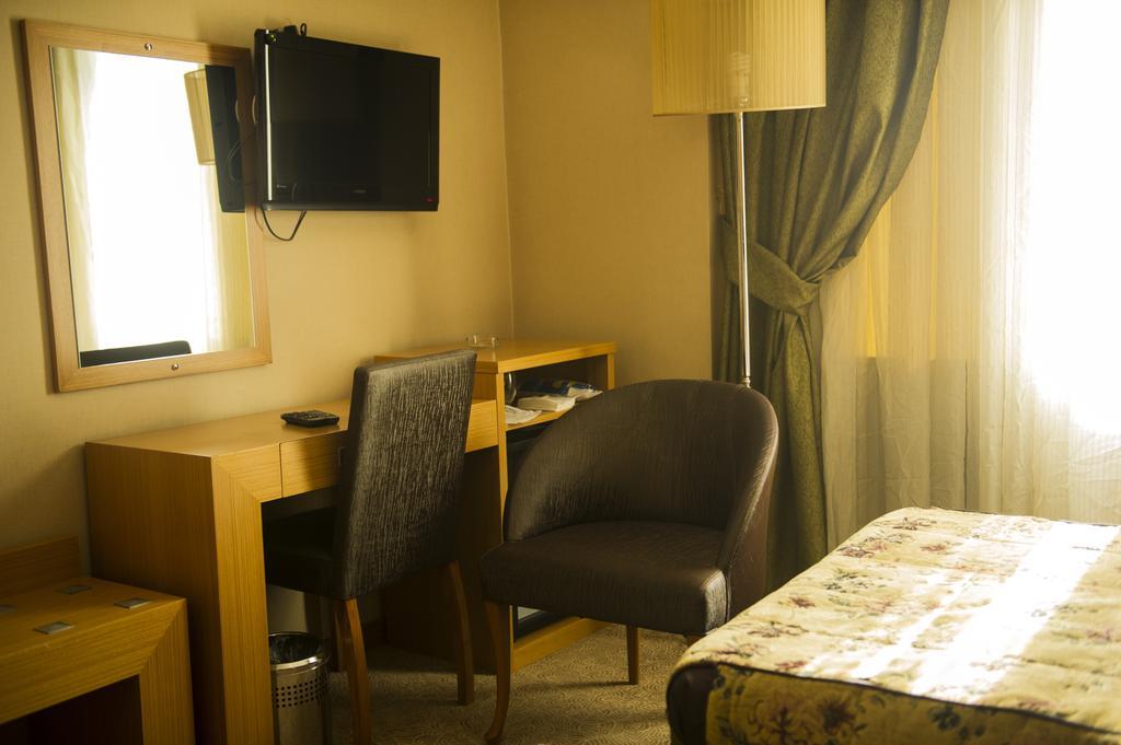Pinar Elite Hotel Adana Rom bilde