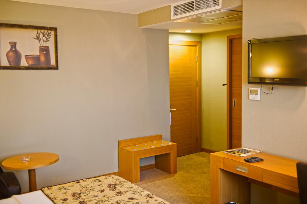 Pinar Elite Hotel Adana Rom bilde